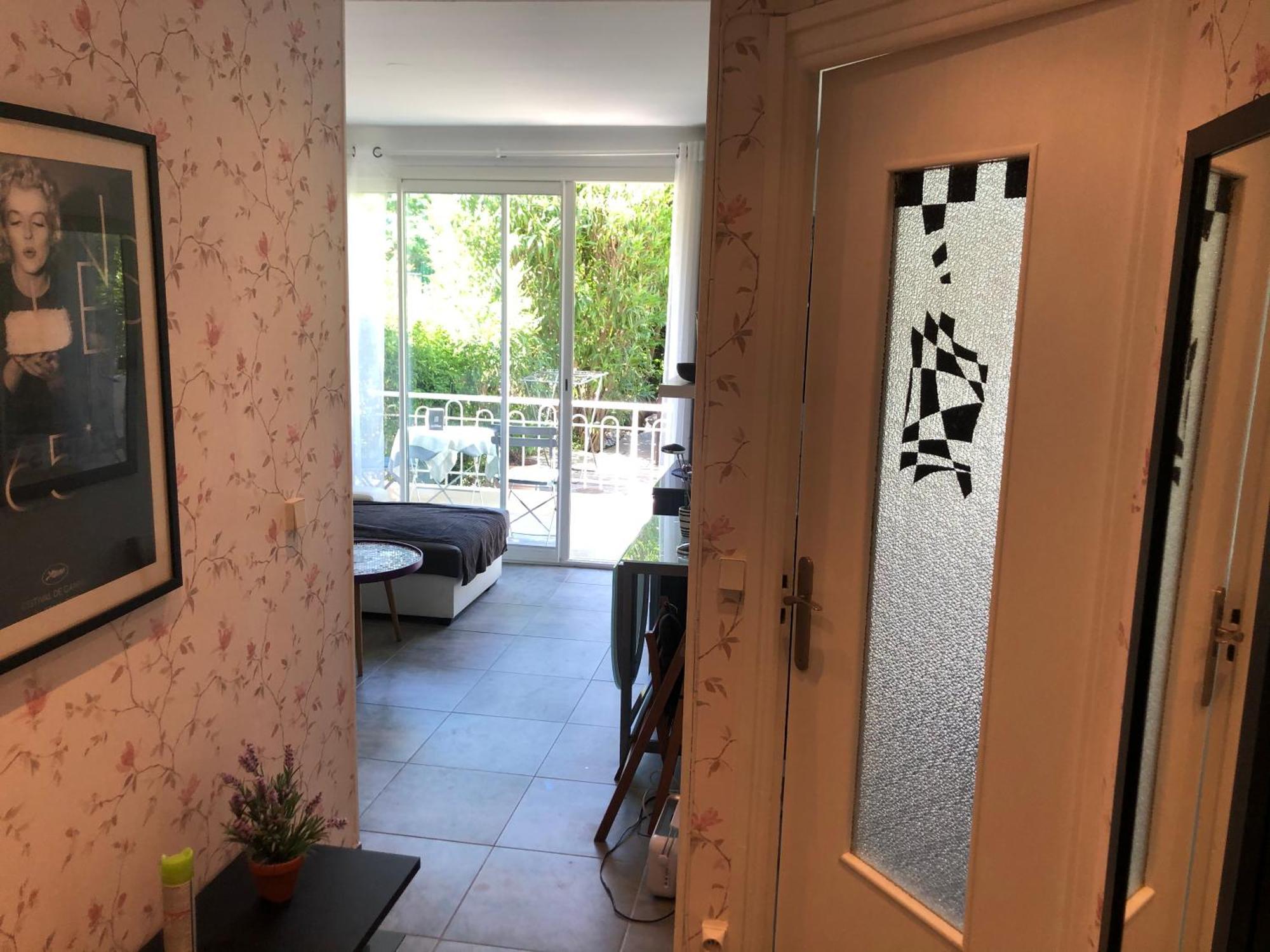 Only 60M To The Beach, 2 Bedroom Cozy Apartment, 80M2 Big Garden, Very Central Cannes Eksteriør billede