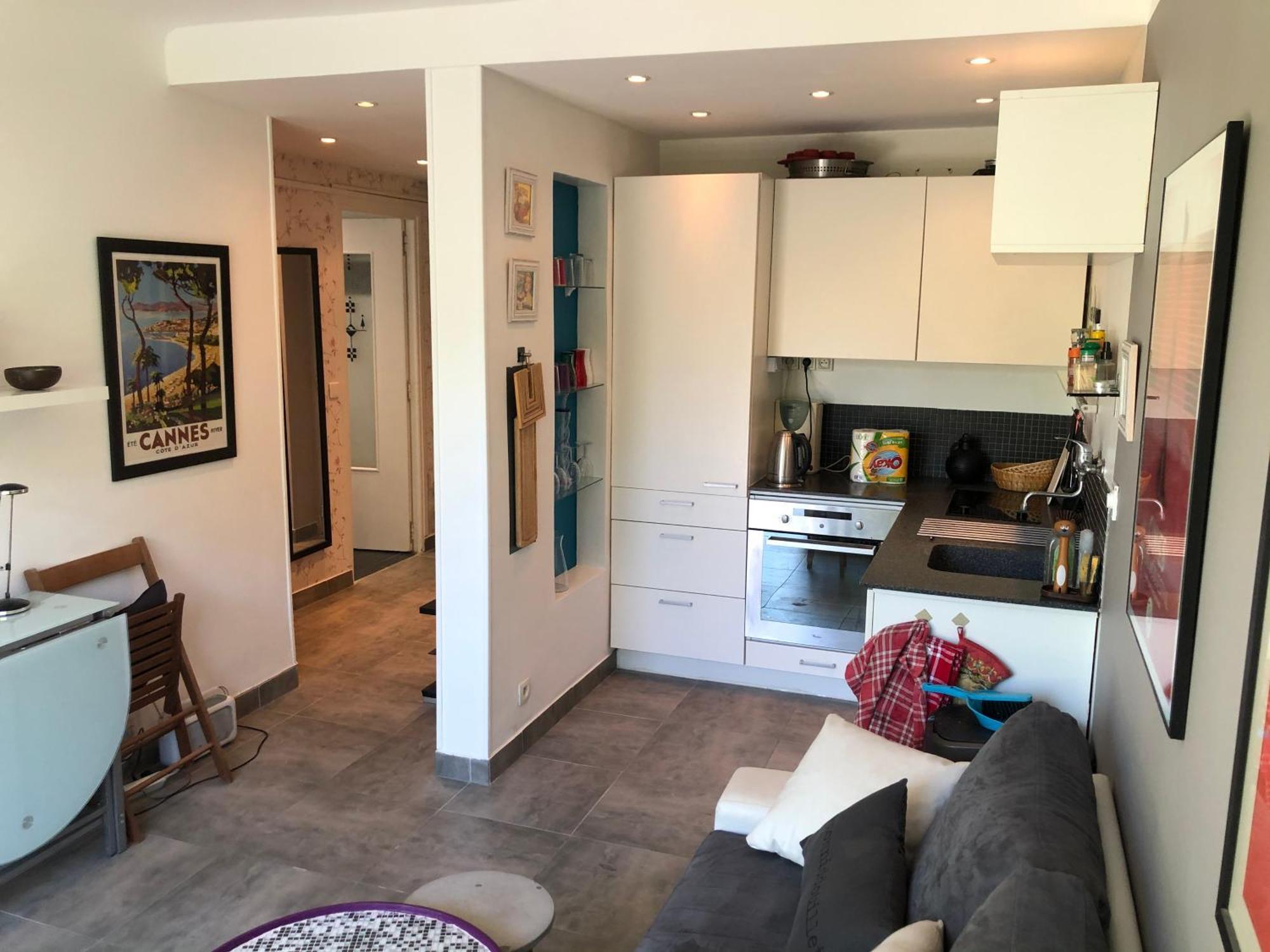 Only 60M To The Beach, 2 Bedroom Cozy Apartment, 80M2 Big Garden, Very Central Cannes Eksteriør billede