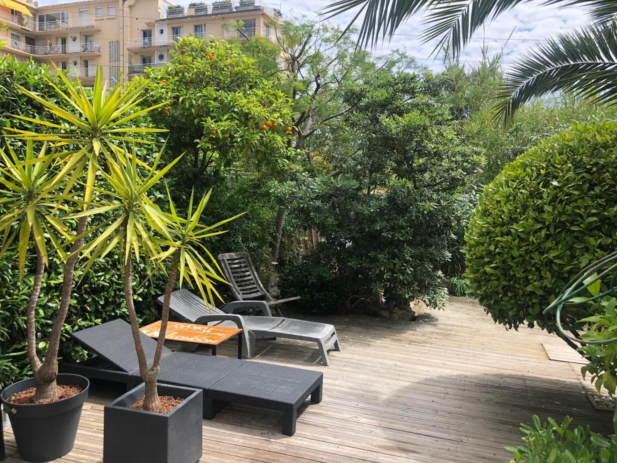 Only 60M To The Beach, 2 Bedroom Cozy Apartment, 80M2 Big Garden, Very Central Cannes Eksteriør billede